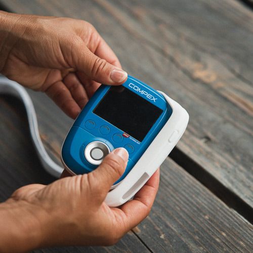 Compex protection sleeve with Lanyard | MedisportsCANADA